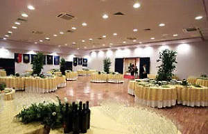 Palace 4* Vasto